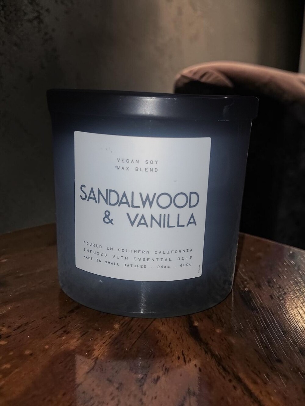 Sandalwood & Vanilla Scented Candle - 24oz